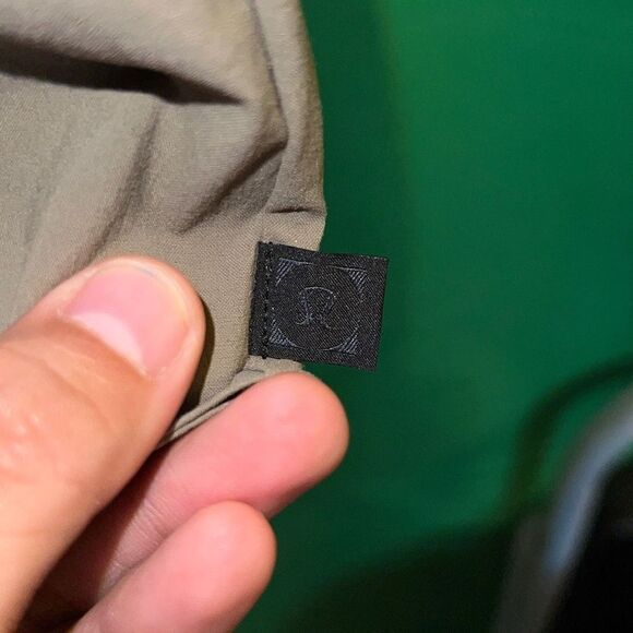 lululemon Lab Viha Shirt - NWT - Picture 13 of 14